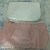 在飛比找蝦皮購物優惠-買一送一 全新 粉紅名媛化妝包  送嬌蘭白色皮質化妝包