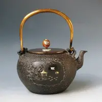 在飛比找Yahoo!奇摩拍賣優惠-茶具 茶壺 龜文堂 山水鐵瓶 鐵壺 普洱茶 高山茶 日本頂級