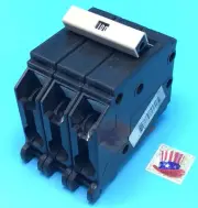 ORIGINAL NEW Circuit Breaker Eaton Cutler Hammer CH3100 100 Amp 3 Pole 240V &&