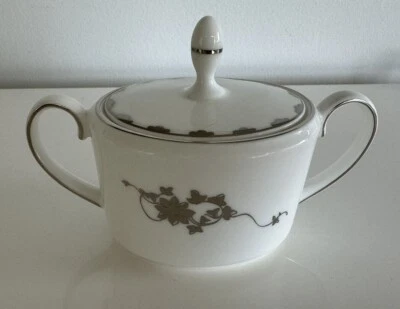 Vera Wang Fleurs Platinum Covered Sugar Bowl And Lid By Wedgwood NEW
