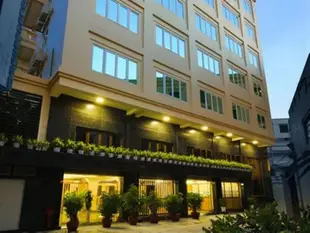 莊坦豪華公寓Trang Thanh Luxury Apartment