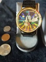 DISNEY_SCARCE_NOS_NIB_SEIKO by LORUS_MICKEY MOUSE_HOLOGRAM WATCH_ LEATHER BAND
