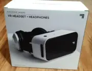 sharper image virtual reality headset with built in headphones new White & Black