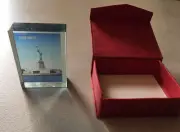 New York image Of Statue Of Liberty Paperweight *New*