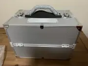 The Body Shop @ Home Make Up Case - Limited Edition