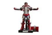 Iron Man 2 Tony Stark Mark V Suit Up Deluxe 1:6 Scale Collectable