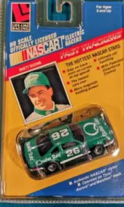 Life-Like 9726 NASCAR 26 Quaker State Brett Bodine HO Scale Slot Car NEW