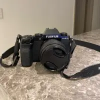 在飛比找蝦皮購物優惠-富士 fujifilm xs10相機+鏡頭