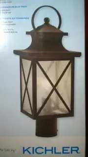 NIB Outdoor Kichler-Lighting 1-Bulb Aluminum POST Lamp LIGHT (Post Not Included)
