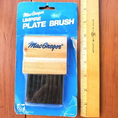 Vtg Macgregor Wood Handle UMPIRE Home Plate Brush MCB91XXX Med Bristles SEALED