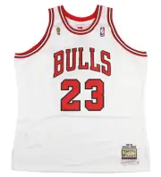 MITCHELL & NESS Chicago Bulls Michael Jordan #23 1995-1996 Jersey XX-Large White