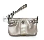 Coach NWT Signature Leather Wristlet Clutch Handbag Bag Purse