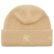 New Era New York Yankees Borg Beanie Hat