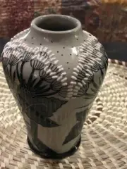 MOORCROFT POTTERY 2013 "SUMMER SILHOUTTE" VASE 576/6 NIB (B)