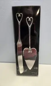 Studio His & Hers CAKE KNIFE SERVING SET Wedding Silver Heart Cutter Pie Server