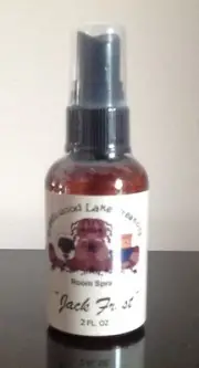 Mistletoe Kiss Room Spray 2 oz Air Freshener Travel