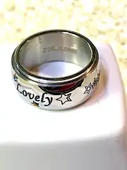 AUSTRIAN CRYSTAL SPINNER BAND- ENAMELED lovely ENGRAVED STAINLESS STEEL RING -7
