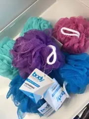 6 Pack - Body Benefits By Body Image Lather & Refresh Bath Pouf