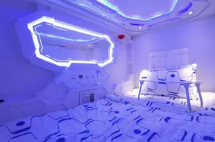 JC太空膠囊旅館JC Space Capsule Hotel