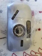 35mm Focus Free Quickshot DI-4410 Manual Operated Film Grey Camera NEW