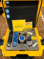 Invicta Subaqua Chrono with Stainless Steel 6684 and 3 Other Bands/ Dive Case