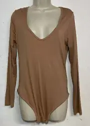 NWT Boohoo Size 10 Bodysuit Tan Jannie Long Sleeve V-Neck Stretch