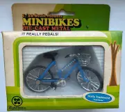 Vintage Zylmex MINIBIKES H382 HUFFY TRADEWIND 1/20 Scale die-cast Metal