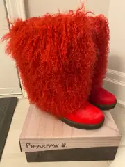 NEW BEARPAW Boetis ll Real Red Lamb Fur Wool Lined Boots Womens Size 6 NIB