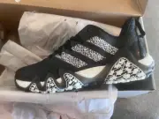 adidas men's CodeChaos 22 Spikeless Golf Shoes - Black/White - GX2618 US 10.5