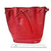 在飛比找Yahoo!奇摩拍賣優惠-路易威登 LV紅色EPI水波紋牛皮NOE肩背水桶包 88-2