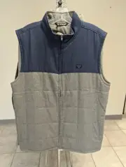 NWT MEN'S TRAVIS MATHEW NORTHERN VEST, SIZE: L, COLOR: HEATHER BLUE NIGHTS (M6)