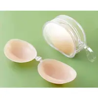 在飛比找蝦皮購物優惠-nubra 隱形內衣 胸貼 new bra 胸罩 矽膠內衣 