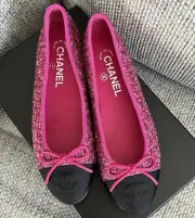 size 36.5EU NIB CHANEL 23S Pink Tweed Cap Toe CC Ballerina Flats