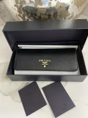 PRADA Large Saffiano Leather Wallet BICOLORE NERO/LACCA