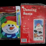 Amscan VTG Merry Christmas Dancing Santa Door Panel Decor Snowman Windsock Flag