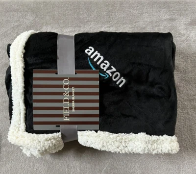Field & CO Sherpa Blanket Zipper 48" x 60" Black & White with Logo NEW