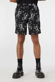 Garden Skelly Trunk