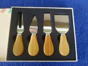 Jetty Home Bamboo Handle 4 Piece Cheese Set