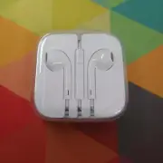 Vintage Apple Iphone Ipod EarPods In For Ear Headset - 3.5mm Jack - White - New!