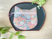 Cat shape zipper pouch Japanese kimono silk fabrics floral pattern pink handmade