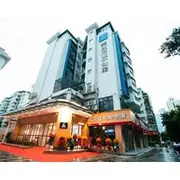 Naive L Executive Apartments Coast City
