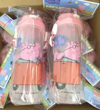 在飛比找松果購物優惠-正版佩佩豬吸管背帶水壺500ML-台灣製 (7.6折)