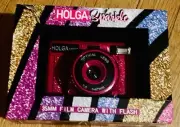 Holga 135FC Hot Pink Sparkle Film Camera 35mm Flash Nostalgic - NEW