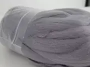 Ash Grey Wool Roving 4 oz Paradise Fibers 64 ct. Merino Top 23 Microns Spinning