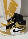 Air Jordan 1 Retro High OG Yellow Ochre Black White Sail Mens 9.5 DZ5485-701