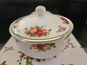 ROYAL ALBERT OLD COUNTRY ROSES COVERED CASSEROLE NWT