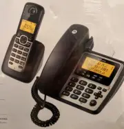 Corded & Cordless Phone Motorola M802C 2 Handsets Digital Answering Caller ID