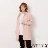 在飛比找momo購物網優惠-【PLAYBOY】束腰長版連帽風衣外套(粉色)