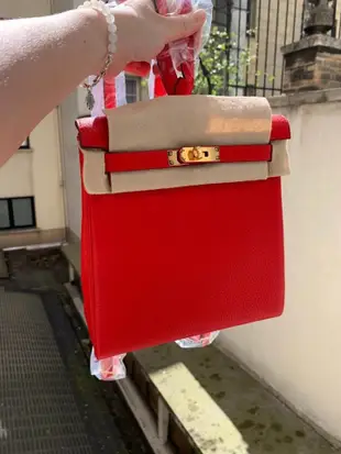 HERMES 愛馬仕 Kelly Ado S3 心紅色 金釦 ♥️