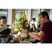 Save 6.13%! Paris Seine River Buffet Brunch Cruise with Drinks